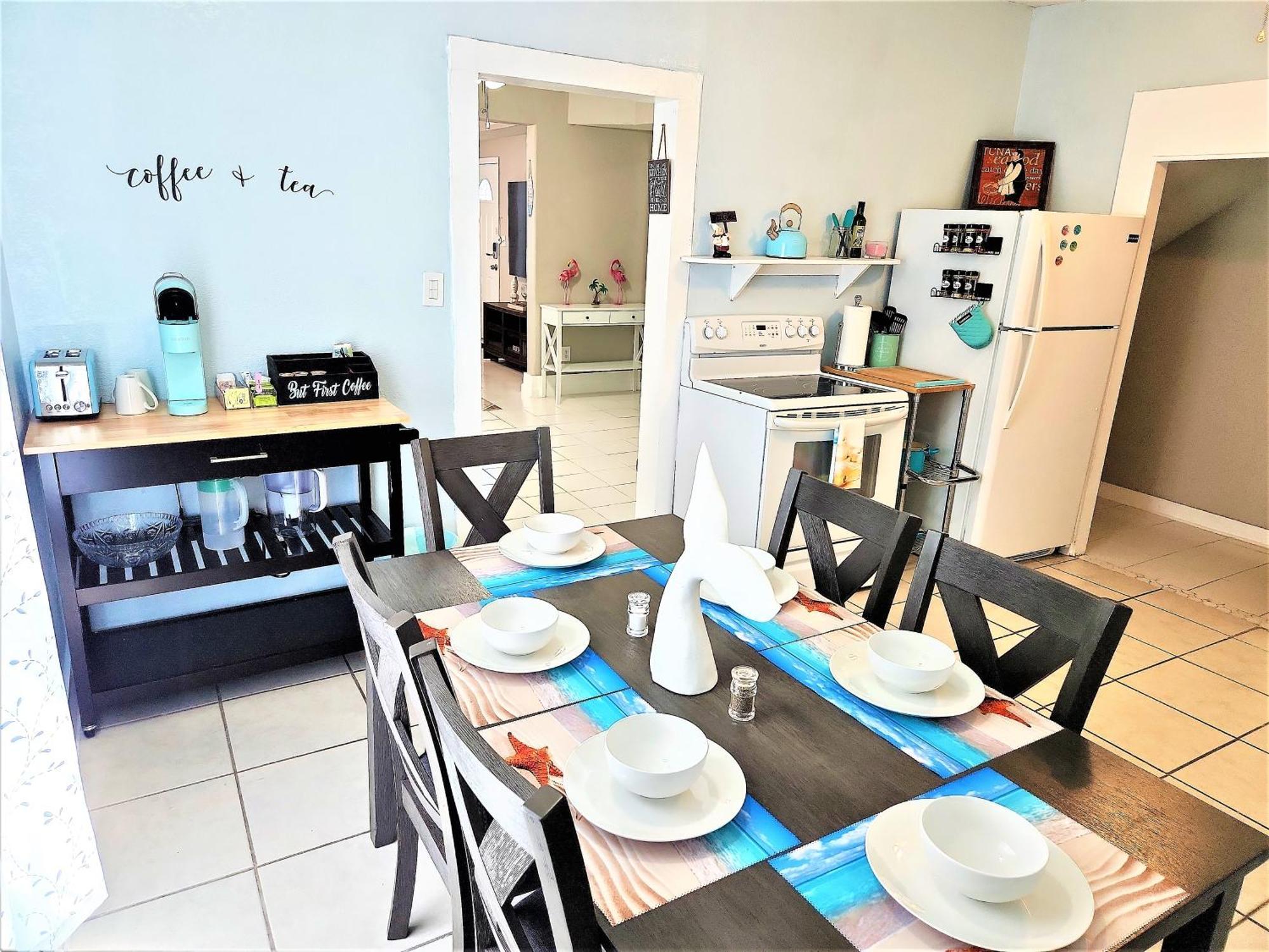 Casaazul-2605B-Pleasure Pier & Beach A Block Away- 3Bed 2Bath 7 Beds- 7 Minutes To Cruise Terminal Galveston Eksteriør billede